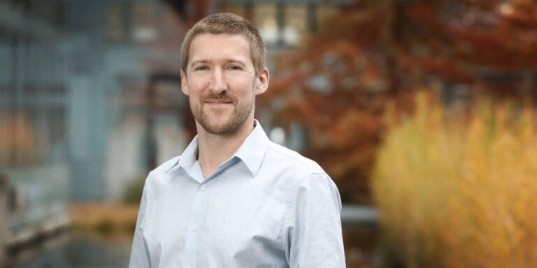 AI May Be Eliminating the Next Generation of Experts