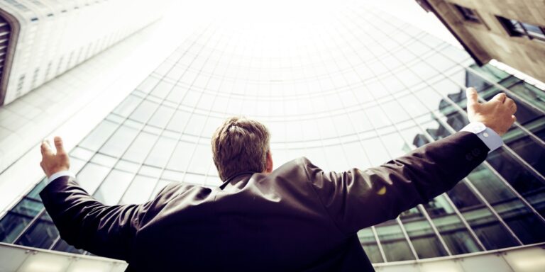 Building Lasting Career Momentum Through Executive Insight