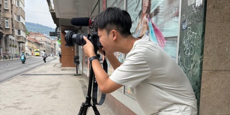 How One Photograph Led Yifan (Ivan) Zhuo Back to Bosnia and Onto a New York Screen