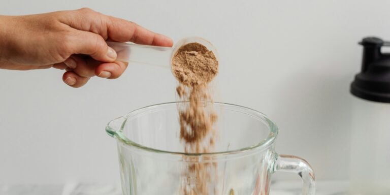 What To Mix Protein Powder With?