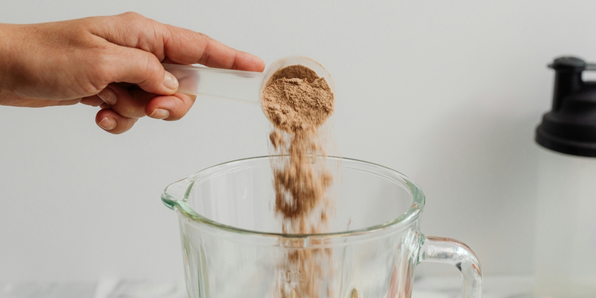What To Mix Protein Powder With?