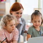 New York State Senator Andrew Gounardes Introduces Bill to Eliminate Screens From Elementary School Classrooms