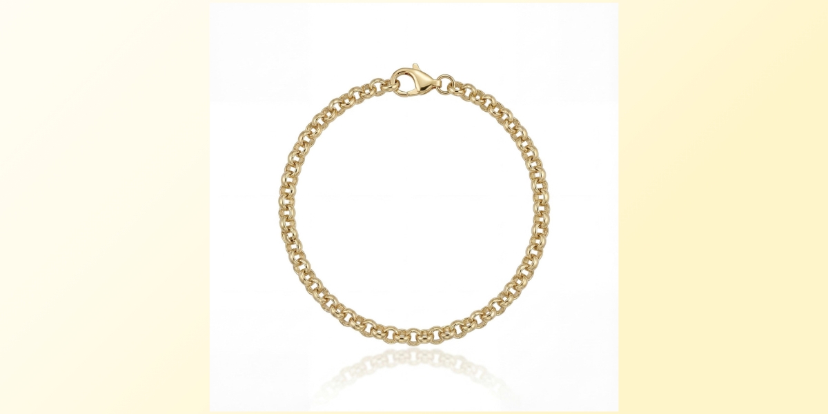 How to Clean and Store Gold Jewelry So It Still Looks New in Ten Years