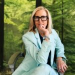 Jan Raeder: What 30 Years on the Mat Taught Her About Wellbeing