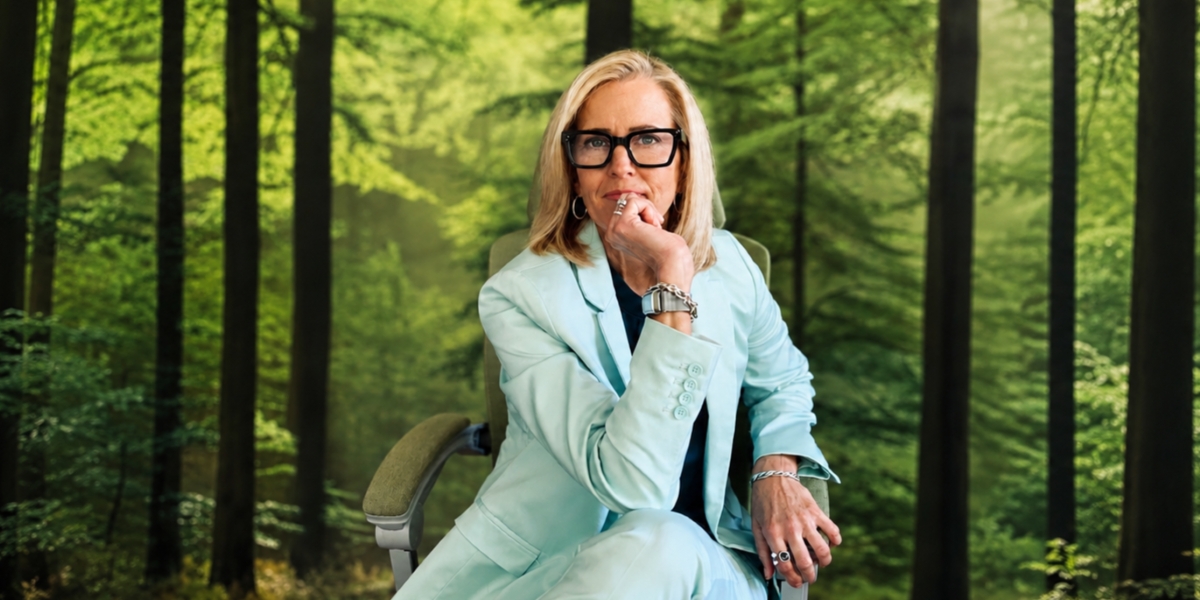 Jan Raeder: What 30 Years on the Mat Taught Her About Wellbeing