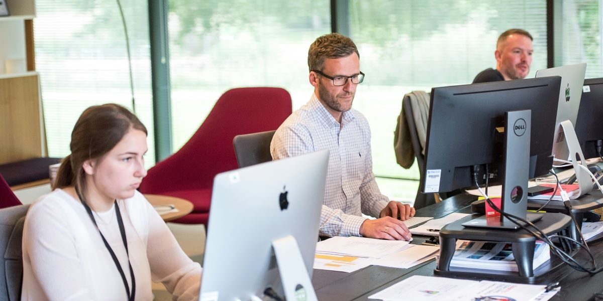 Benefits of Using Attendance Software for Employees