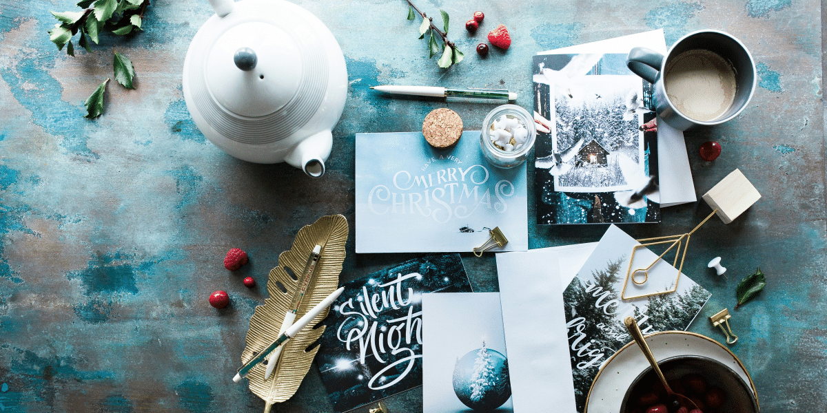 3 Cool Ways to Include a 3D Element in Your Holiday Cards