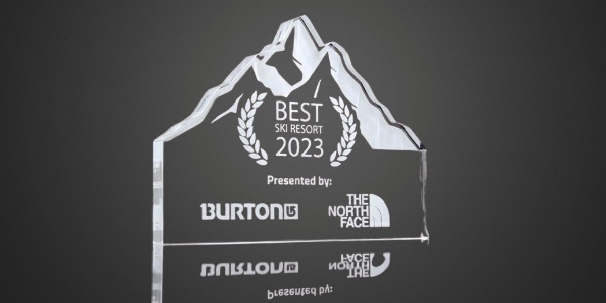 Beyond the Trophy: How Crystal Awards Reflect Corporate Values