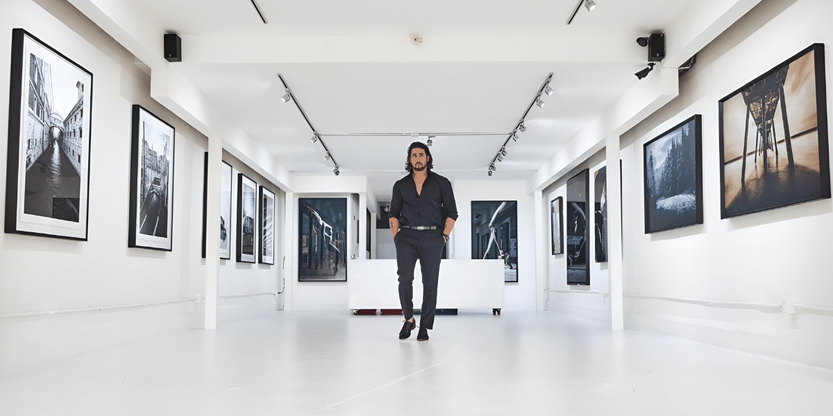 Capturing the World The Artistic Journey of Alé Sosa