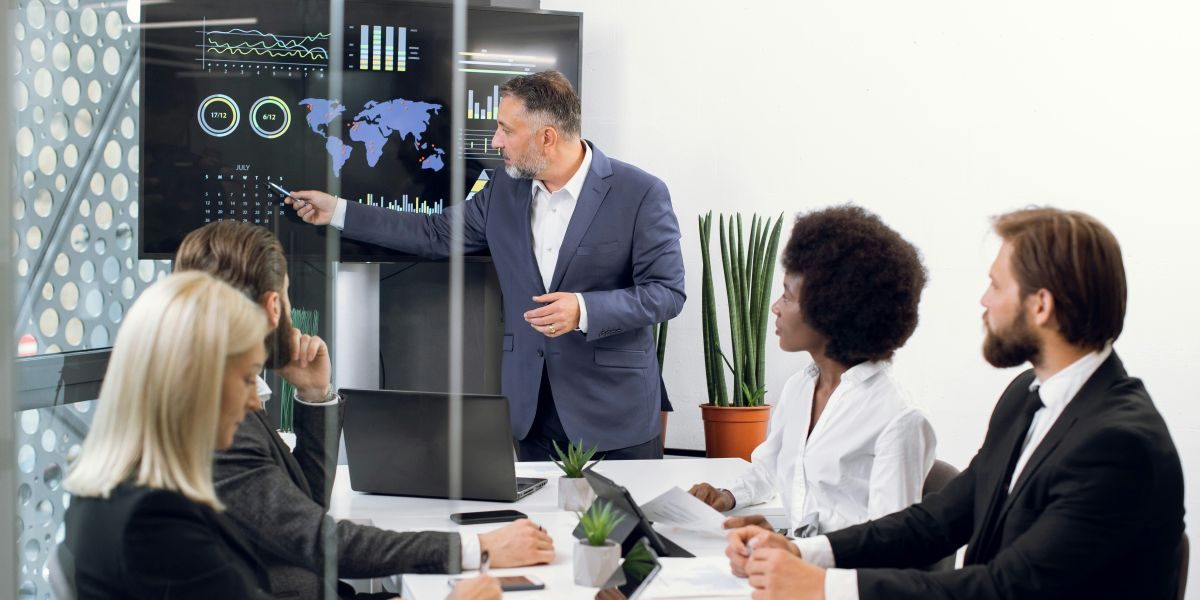 Corporate Travel Management Software Tips for Smarter Business Travel