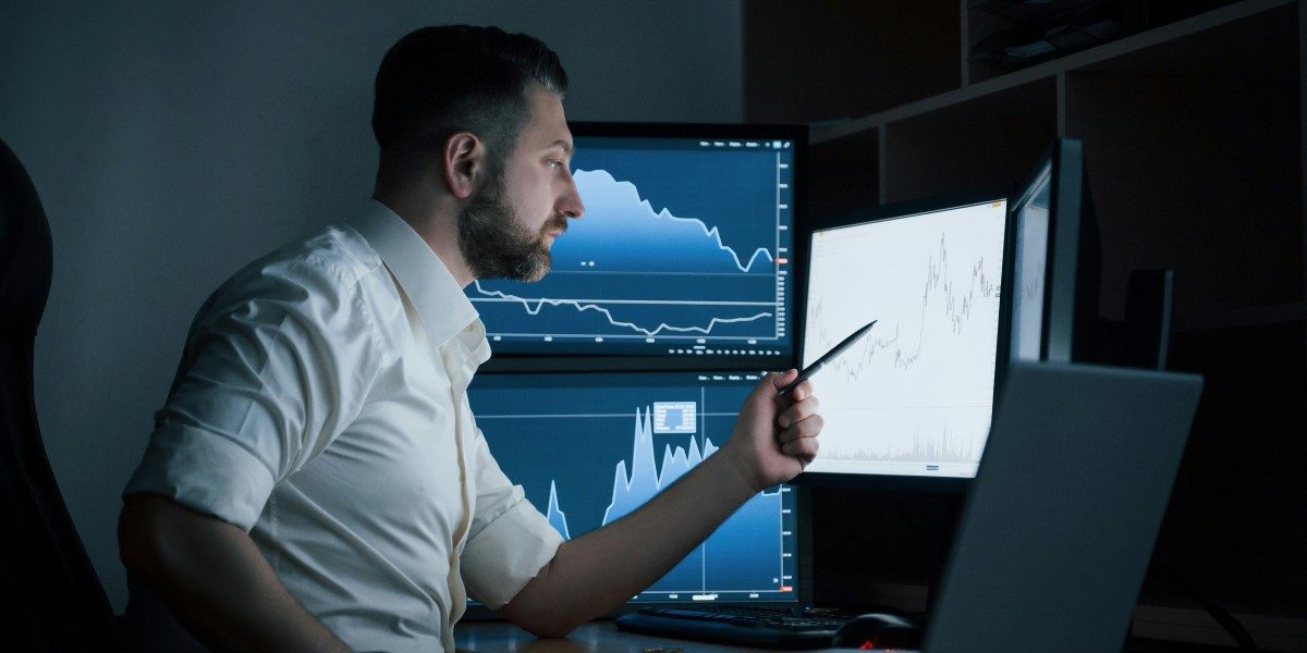 Currency Volatility Demystified Strategies for Business Risk Management
