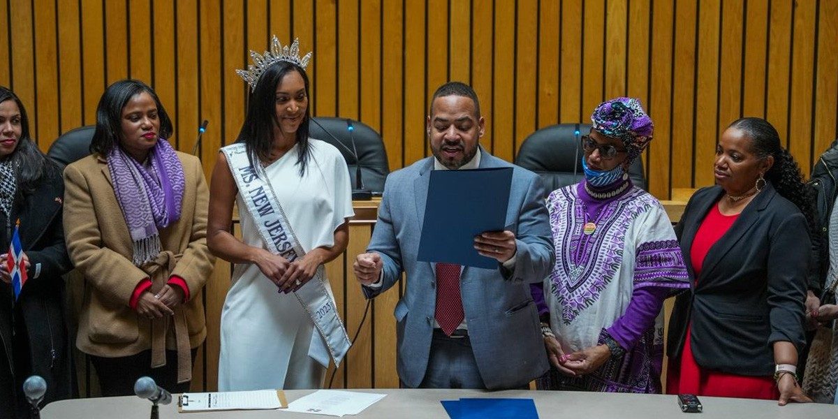 Passaic Mayor Honors Daya Burton for Pageant Win and Dedicat