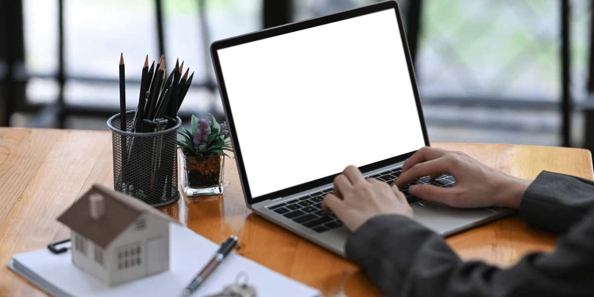 Essential Tips To Follow To Sell Your Home Fast