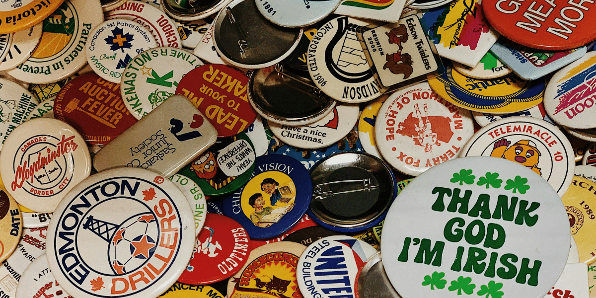Essentials of Readable Fonts for Custom Pins