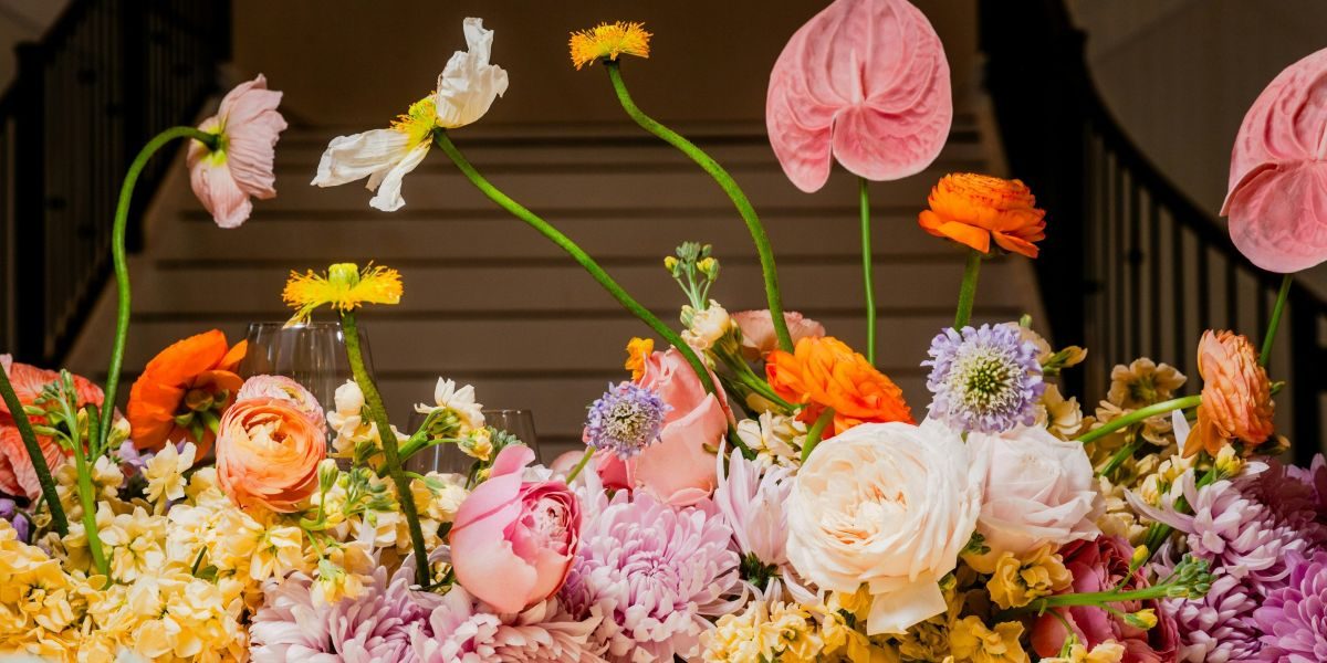 Flower Traditions Across the United States From State Flowers to Local Favorites