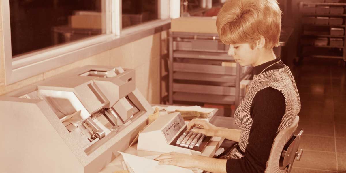 How Computers Conquered the Office and Sent Typewriters Packing