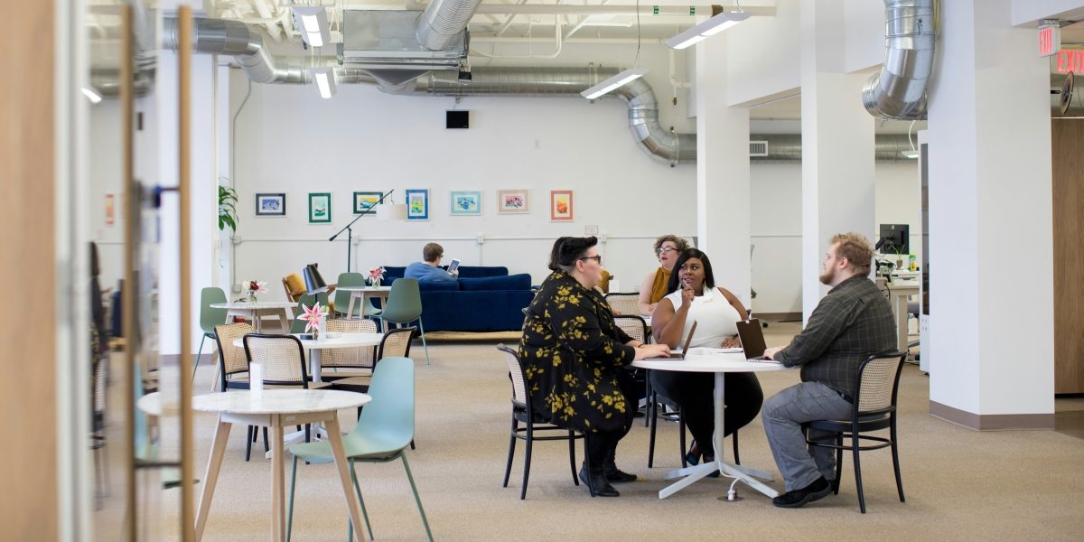 How Hybrid Workplaces Are Redefining Office Design and Culture