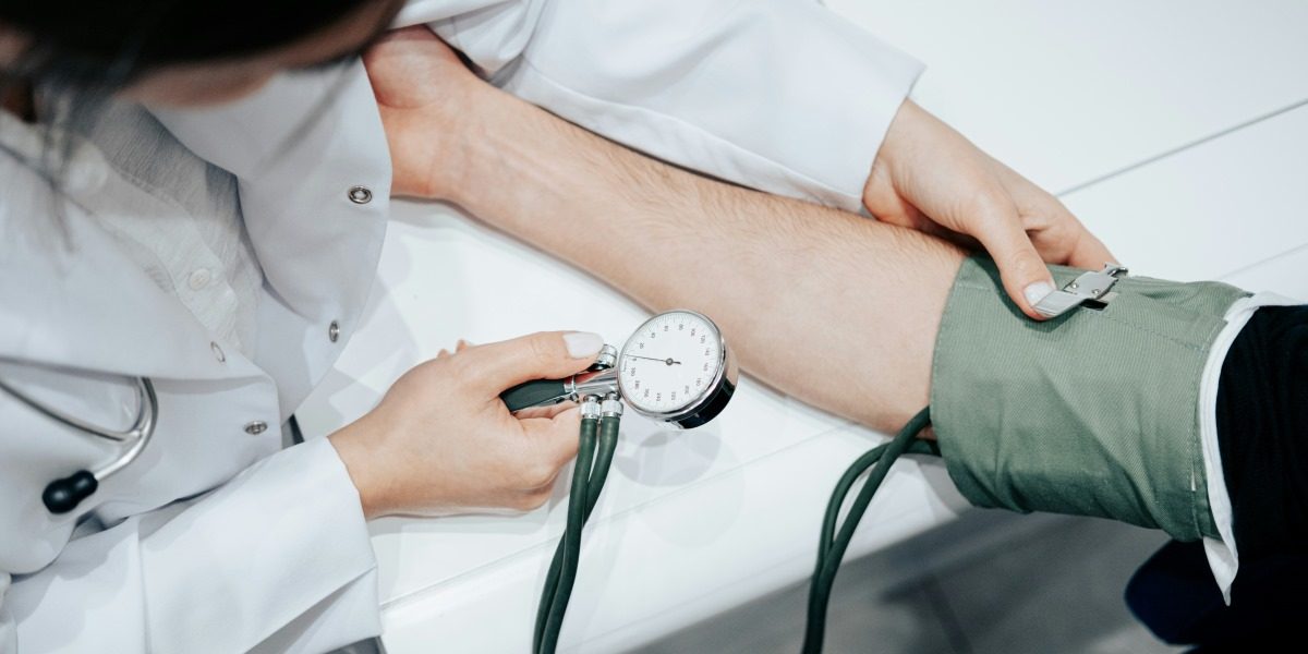 How Medical Translation Services in Medical Device User Manuals Save Lives and Ensure Patient Safety