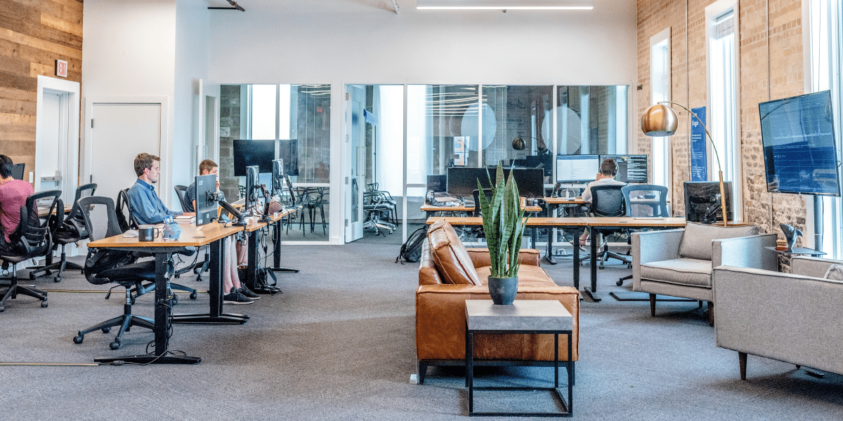 How Office Layouts Influence Collaboration and Productivity in the Modern Workplace