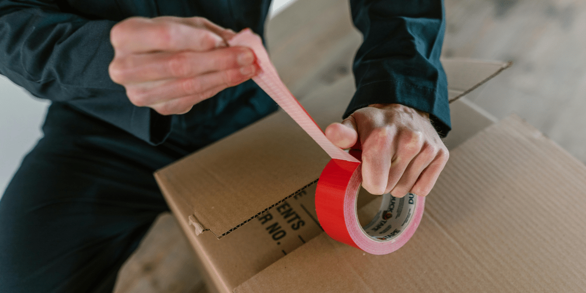 How to Apply Carton Sealing Tape Effectively