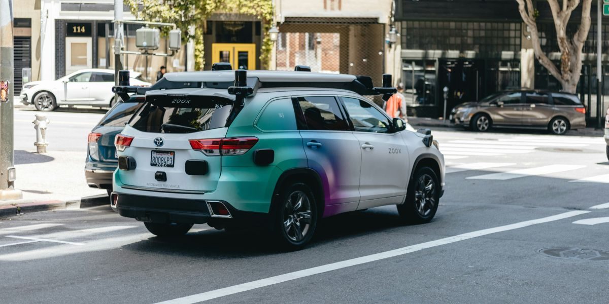 Human Reaction vs. Machine Calculation: The Battle for the Road