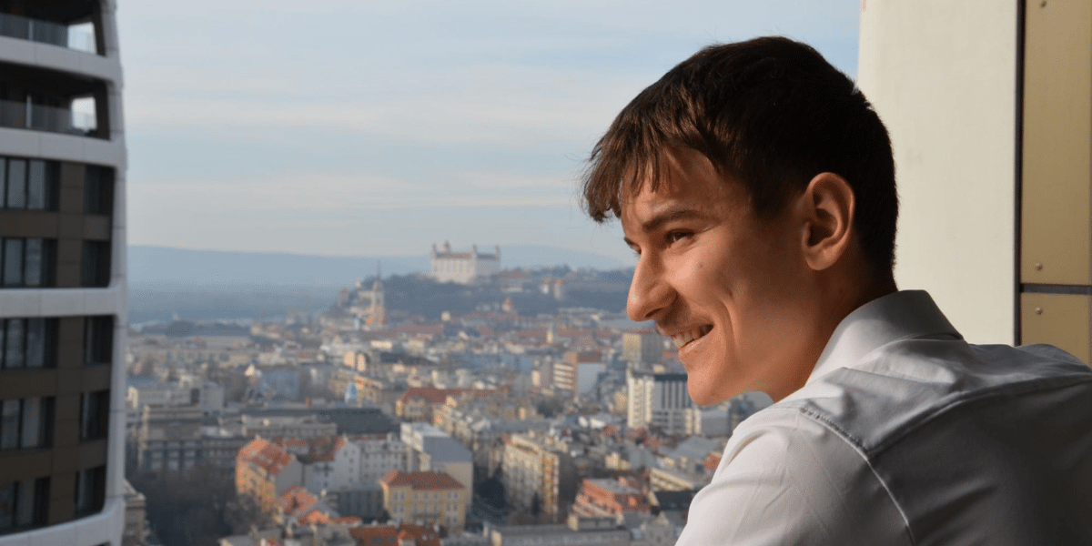 Jakub Englárt's Approach to Monetizing Personal Brands
