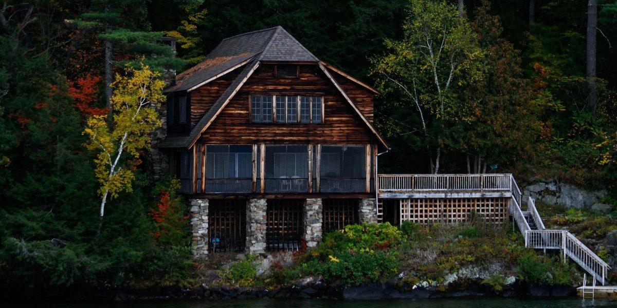 Living the Dream in Upstate New York: The Allure of Lake George and Beyond
