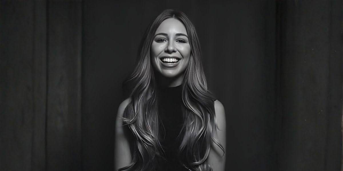 Logan Goetz: Structure, Consistency, and a Grounded Approach to Hair at Craft Collective Salon Group