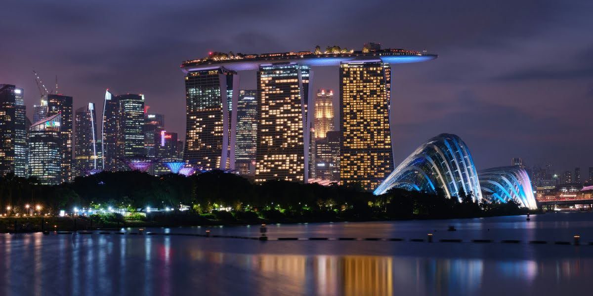 NYC vs Singapore: Salary, Living Cost & Lifestyle Comparison