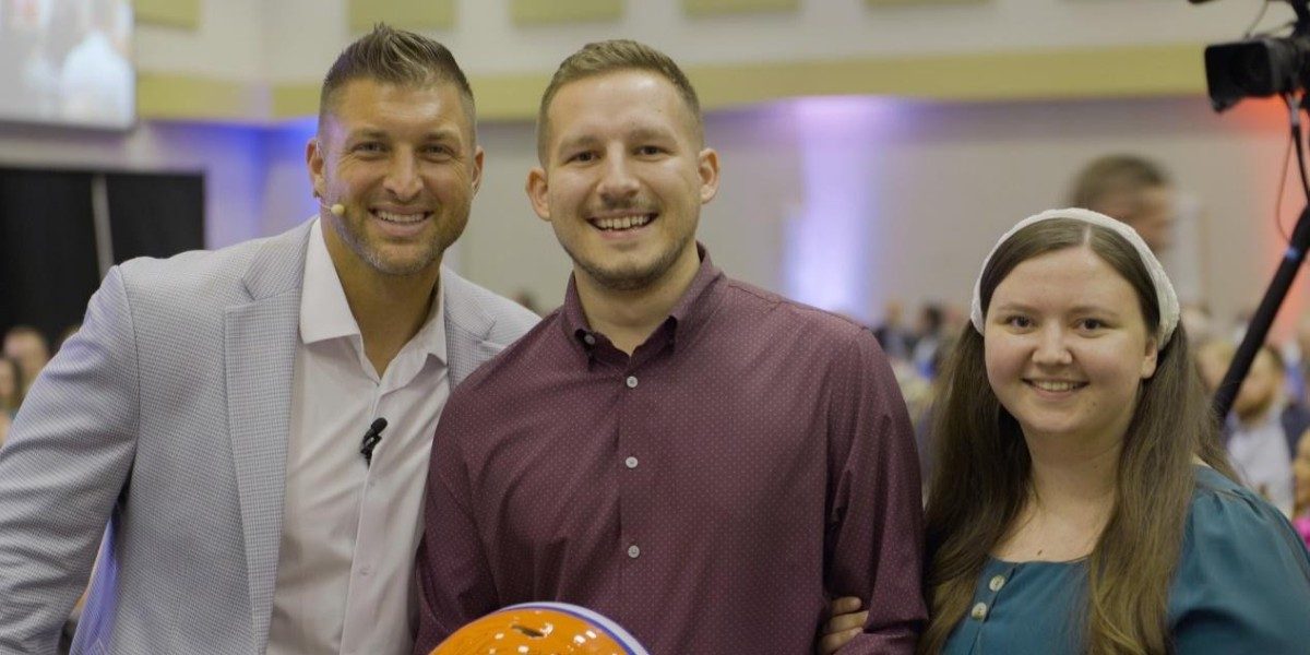 Exploring the Influential Role of a Business Thought Leader - Insights from 'What It Takes' and Beyond