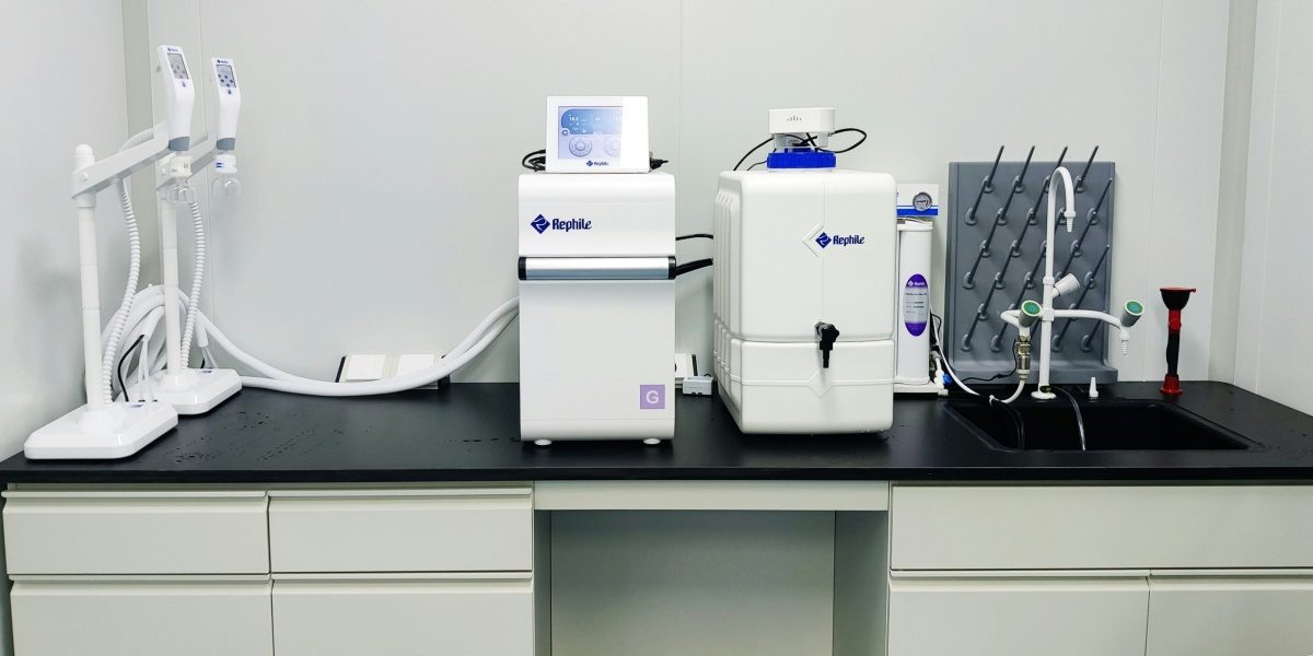 Selectum Offers Reliable Microscopes for Education & Research