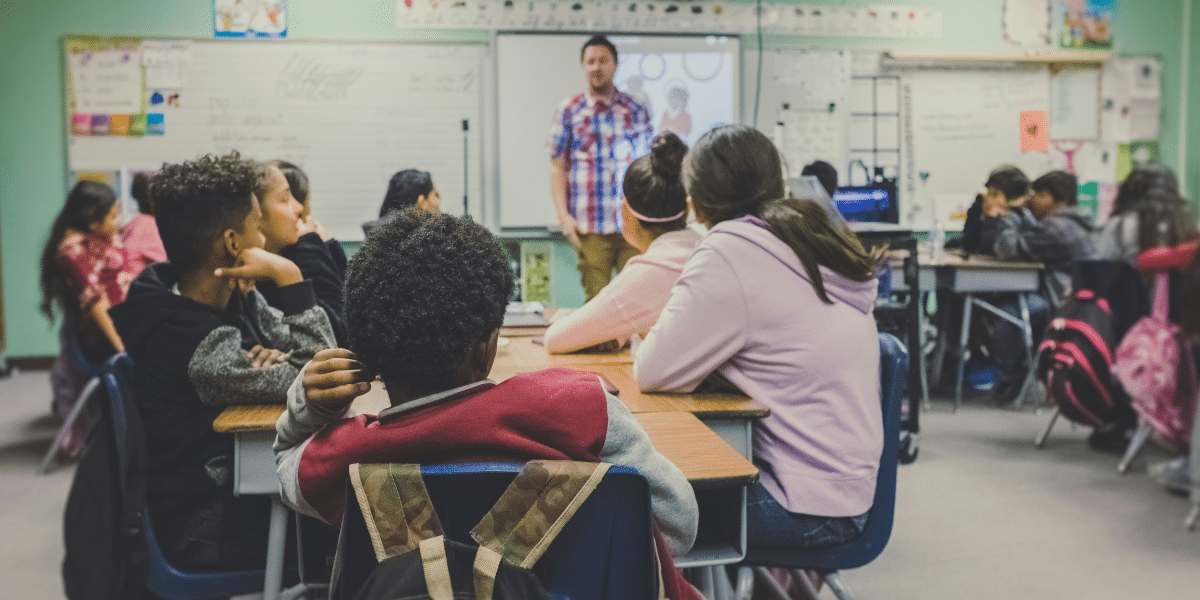 The Impact of Visual Learning on Lifelong Learning and Adult Education