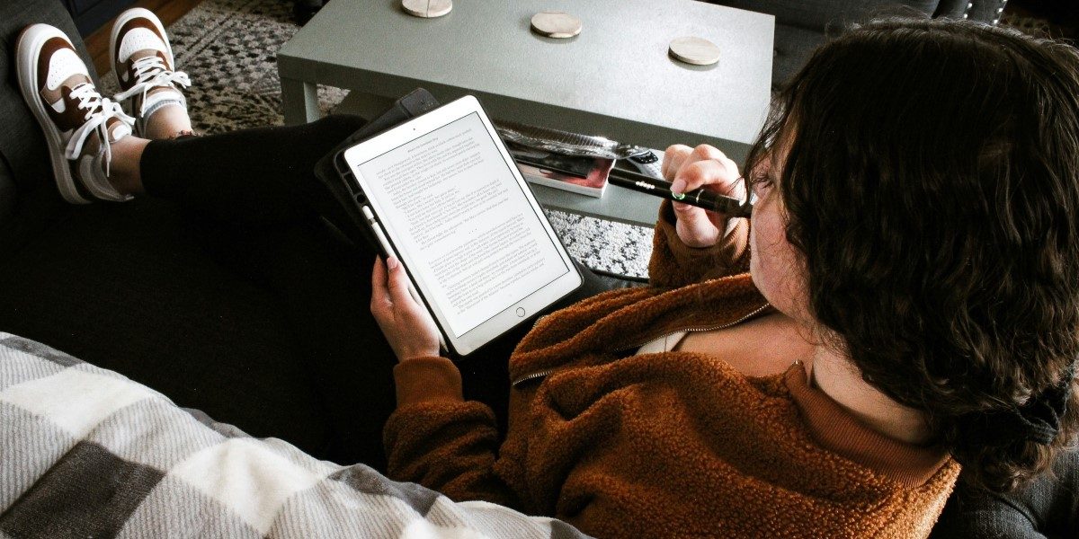 The Rise of E-Books Transforming the Publishing Landscape