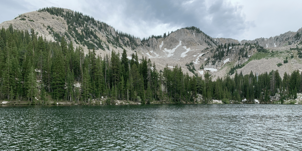 Unlocking the Secrets to Unforgettable Stays in the Mountain Region ]