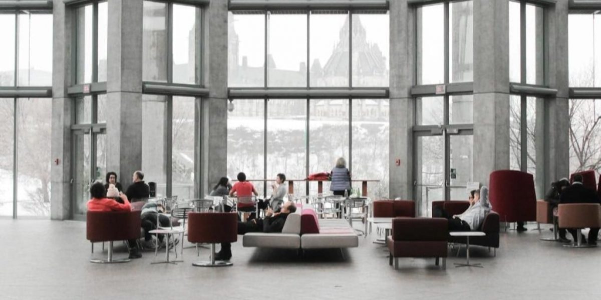 Crucial Factors to Consider Before Signing a Commercial Lease