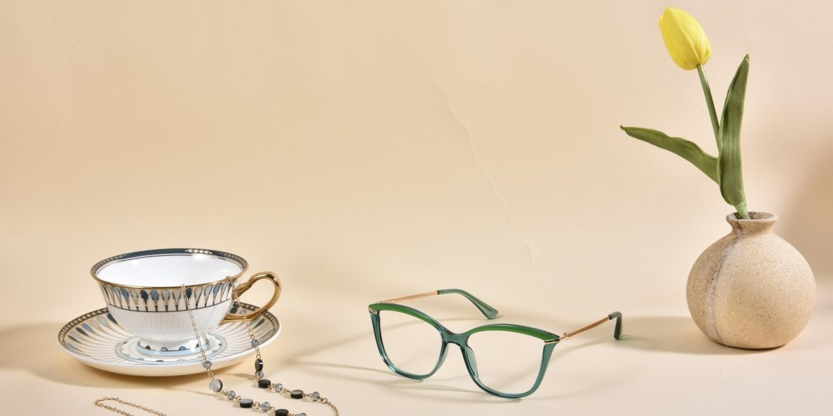 What Are Common Mistakes People Make When Buying Prescription Glasses Online