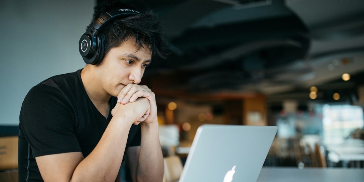 Why Are Many Learners Choosing Online Spanish Tutors Instead of Local Classes in New York?