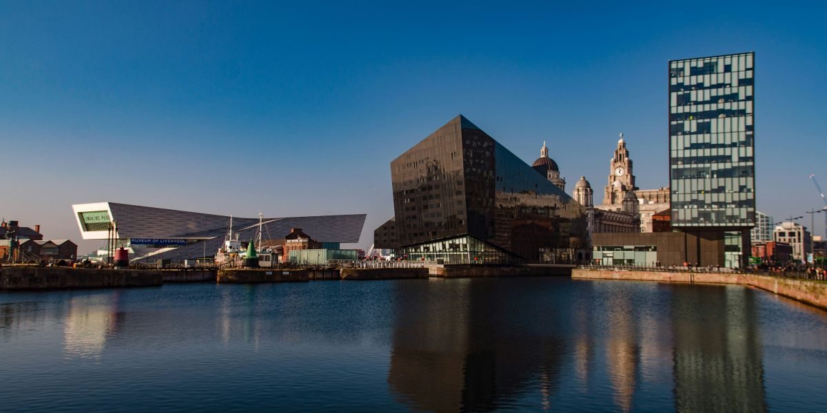 Why Leading Liverpool Businesses Rely on Professional Forklift Hire Solutions