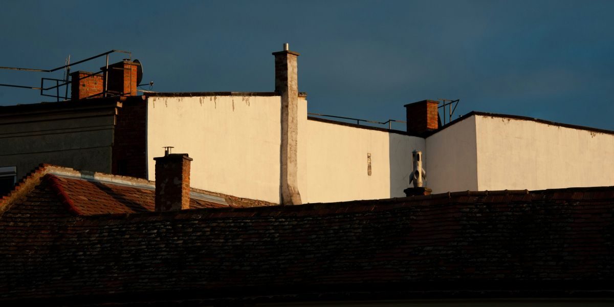 Why Trust Only the Professionals for Your Melbourne Commercial Roofing?
