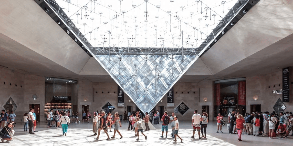 Y Manifesto Lights Up ART SHOPPING Paris with Visionary Art and Technology