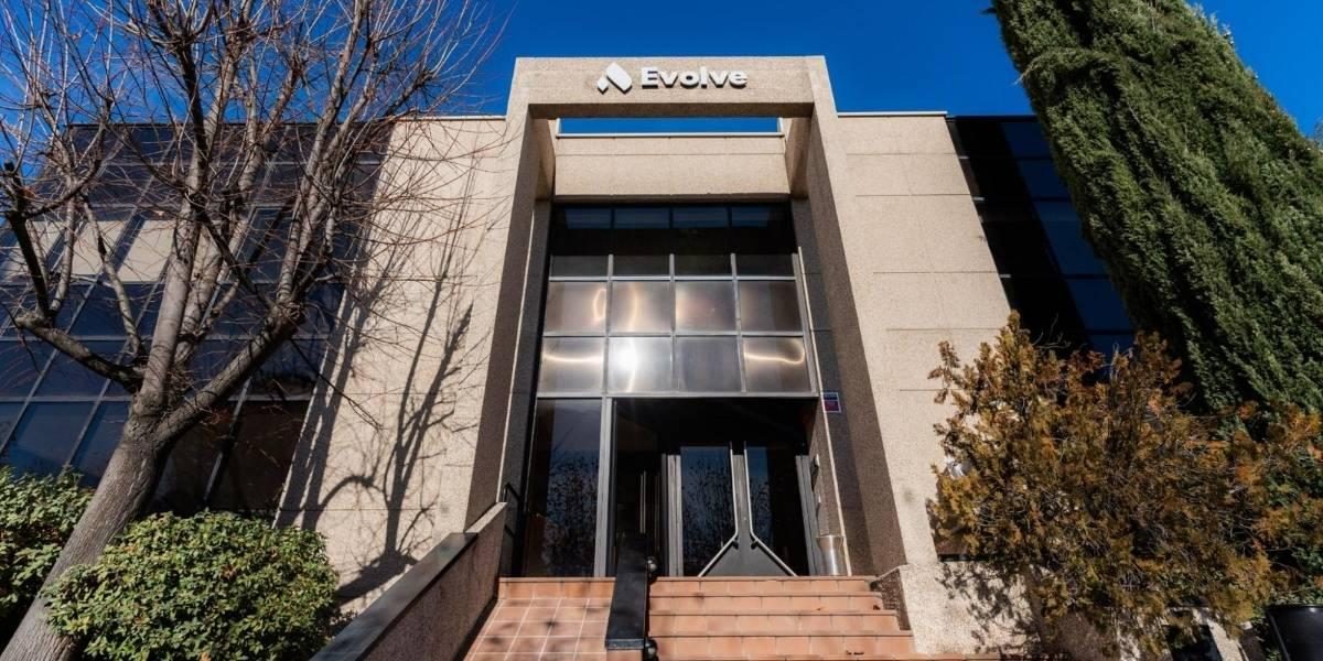 How Josef Brocki Built Evolve Without Outside Investors
