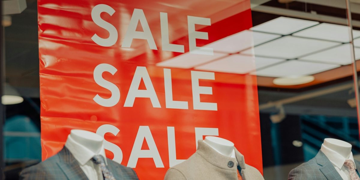 How Storytelling Sells Clothes Better Than Discounts