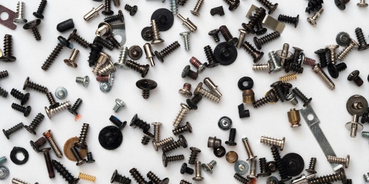 Essential Guide to Marine Fasteners: Types, Uses, & Installation Tips