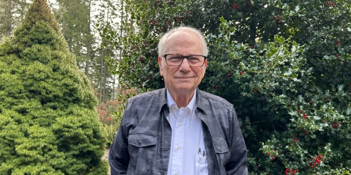 AI, Medicine, and Mayhem: Geoffrey Simmons’ Satirical Take on the Future of Healthcare