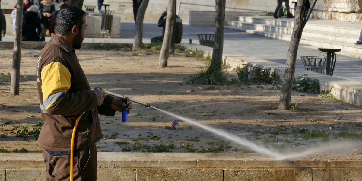 Pressure Washing Tips Every Homeowner Should Know Before Spring Cleaning