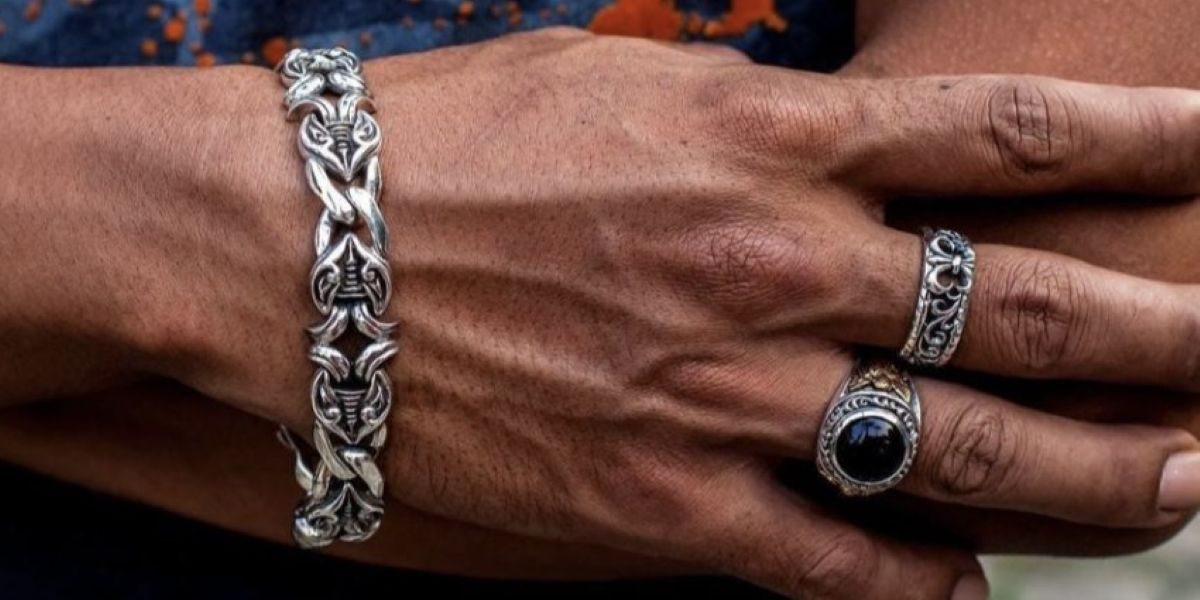 From Rebellion to Mainstream: Why Men’s Rider Jewelry is Dominating Contemporary Fashion