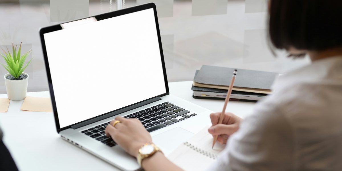 iGrammar: An AI-Powered Grammar Tool for Polished Writing