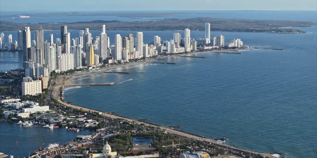 Major Cities in the Americas to Celebrate New Year’s Day Traditions