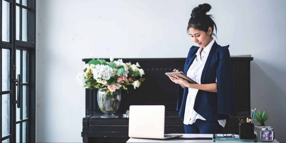 Expert Insights into Digital Success for 2024: Emotion, Innovation and Intention