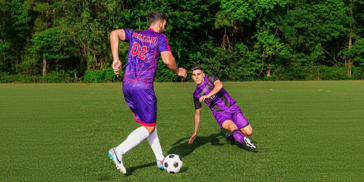 4 Surprising Ways Team Uniforms Win Games